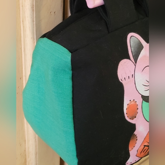 Handmade, hand-painted Chinese Fortune Cat handbag. - Picture 3 of 10